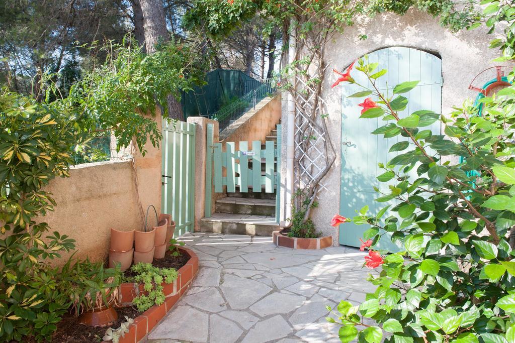 Villa Lou Gecko Hyeres Exterior photo